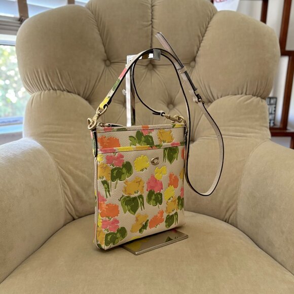 NEW Auth COACH Iconic KITT CC556 Watercolor Floral Print Crossbody Bag - Picture 3 of 7